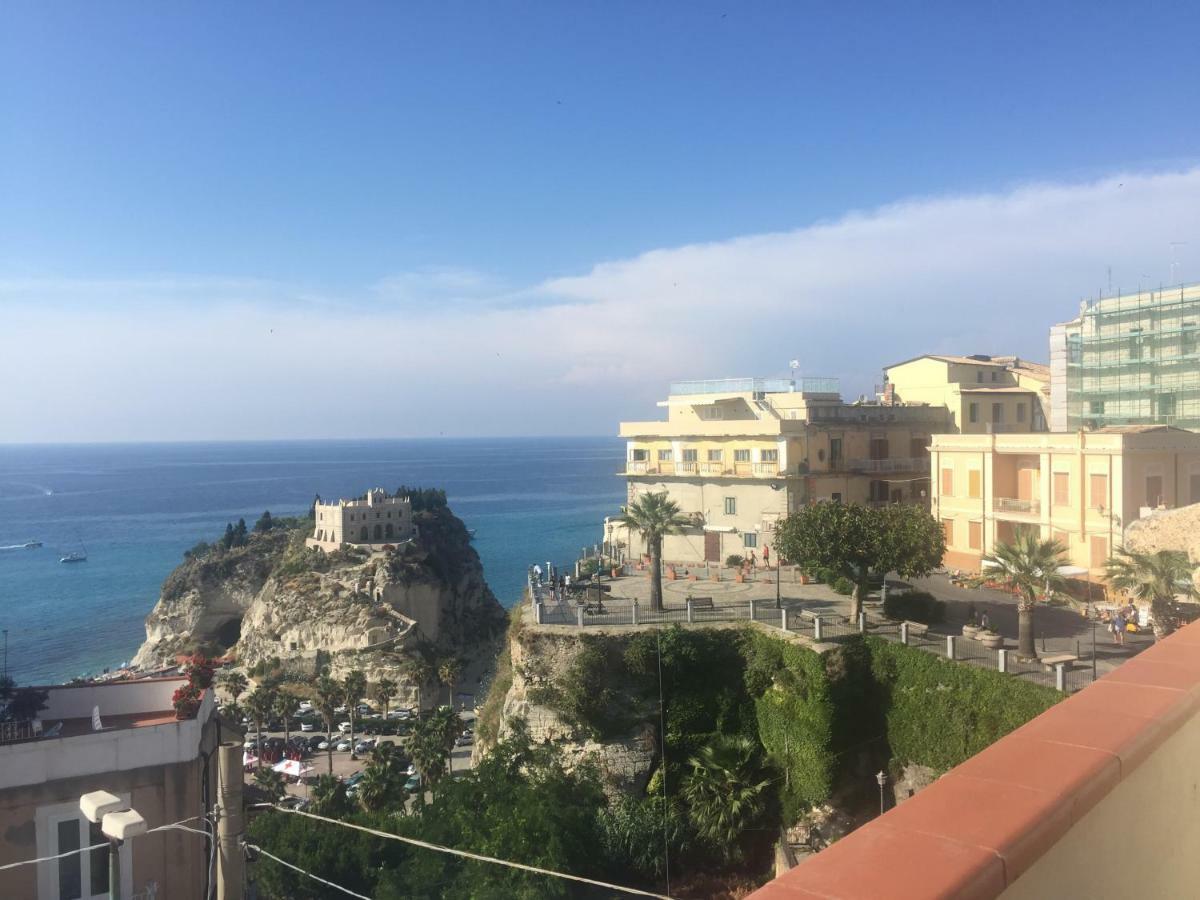 Lo Splendore Del Borgo Apartment Tropea Exterior photo