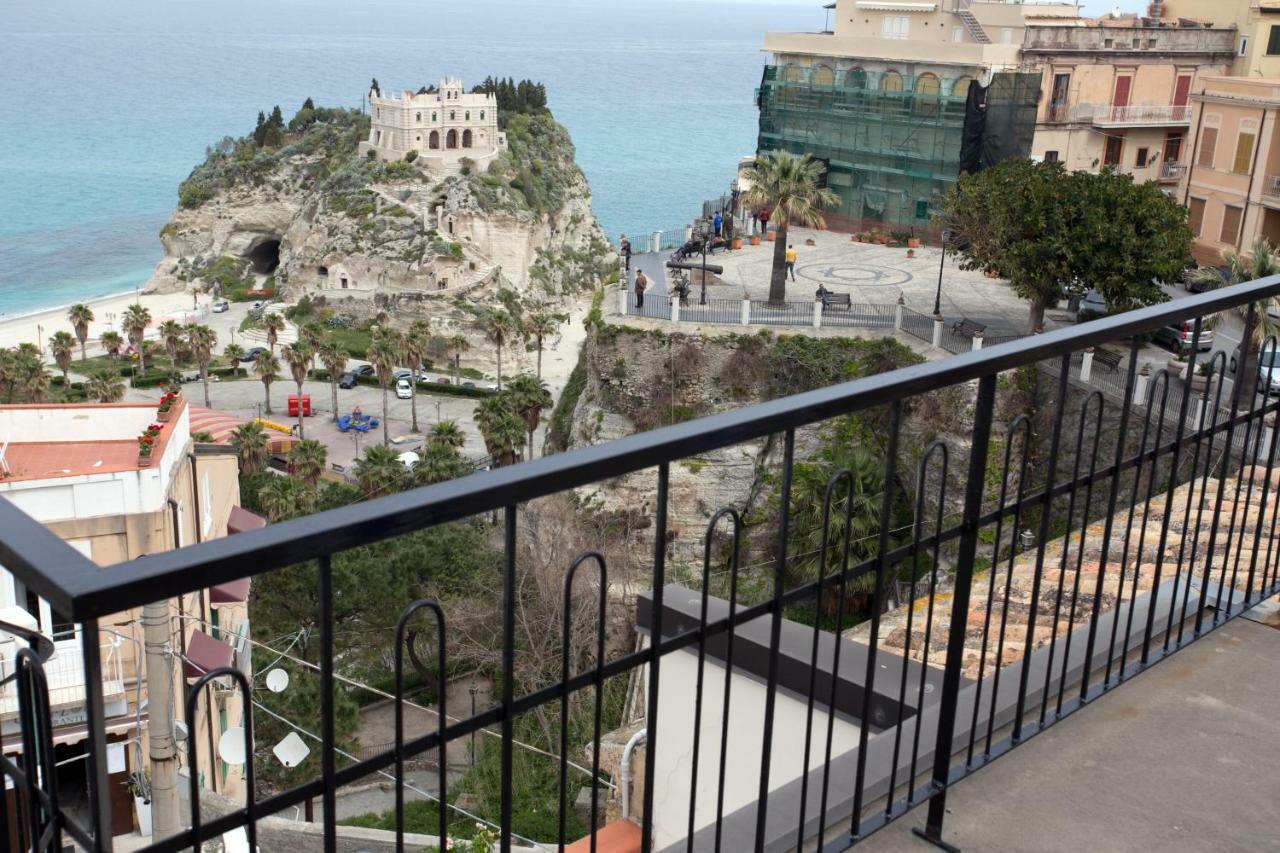 Lo Splendore Del Borgo Apartment Tropea Exterior photo