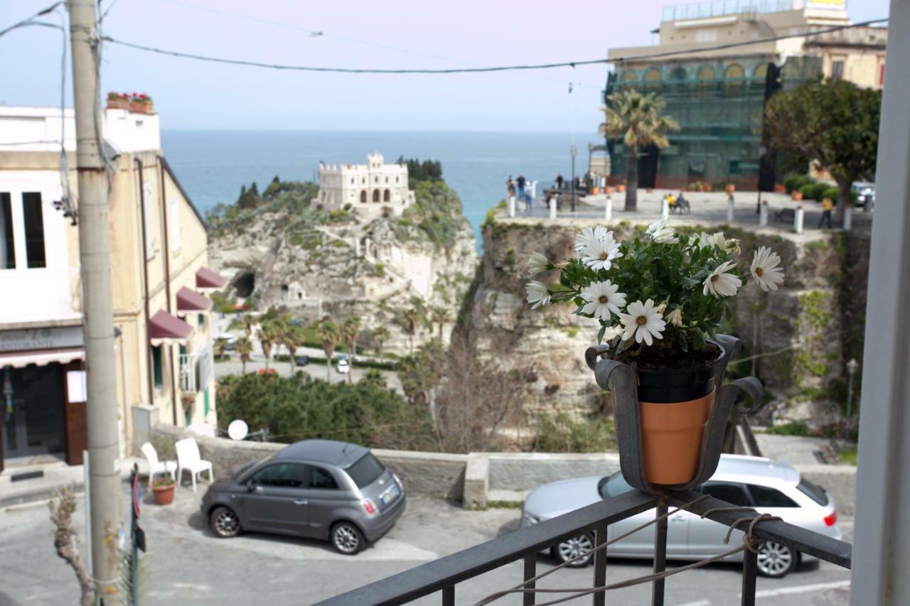 Lo Splendore Del Borgo Apartment Tropea Exterior photo